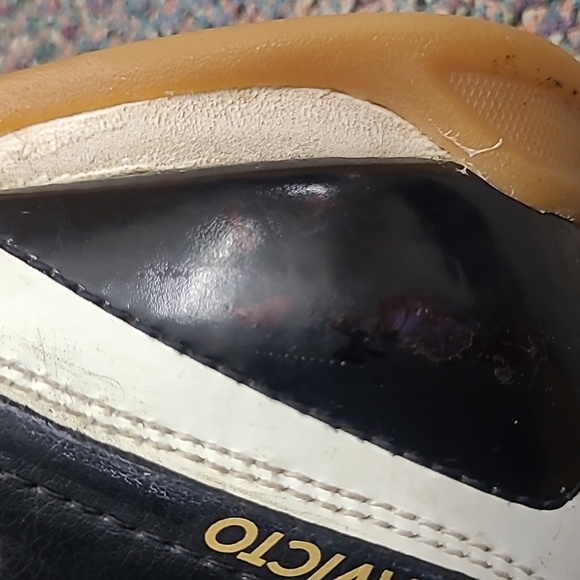 RARE Adidas Davicto IV Black Leather White Gum  Mens Indoor Shoe - Picture 7 of 8